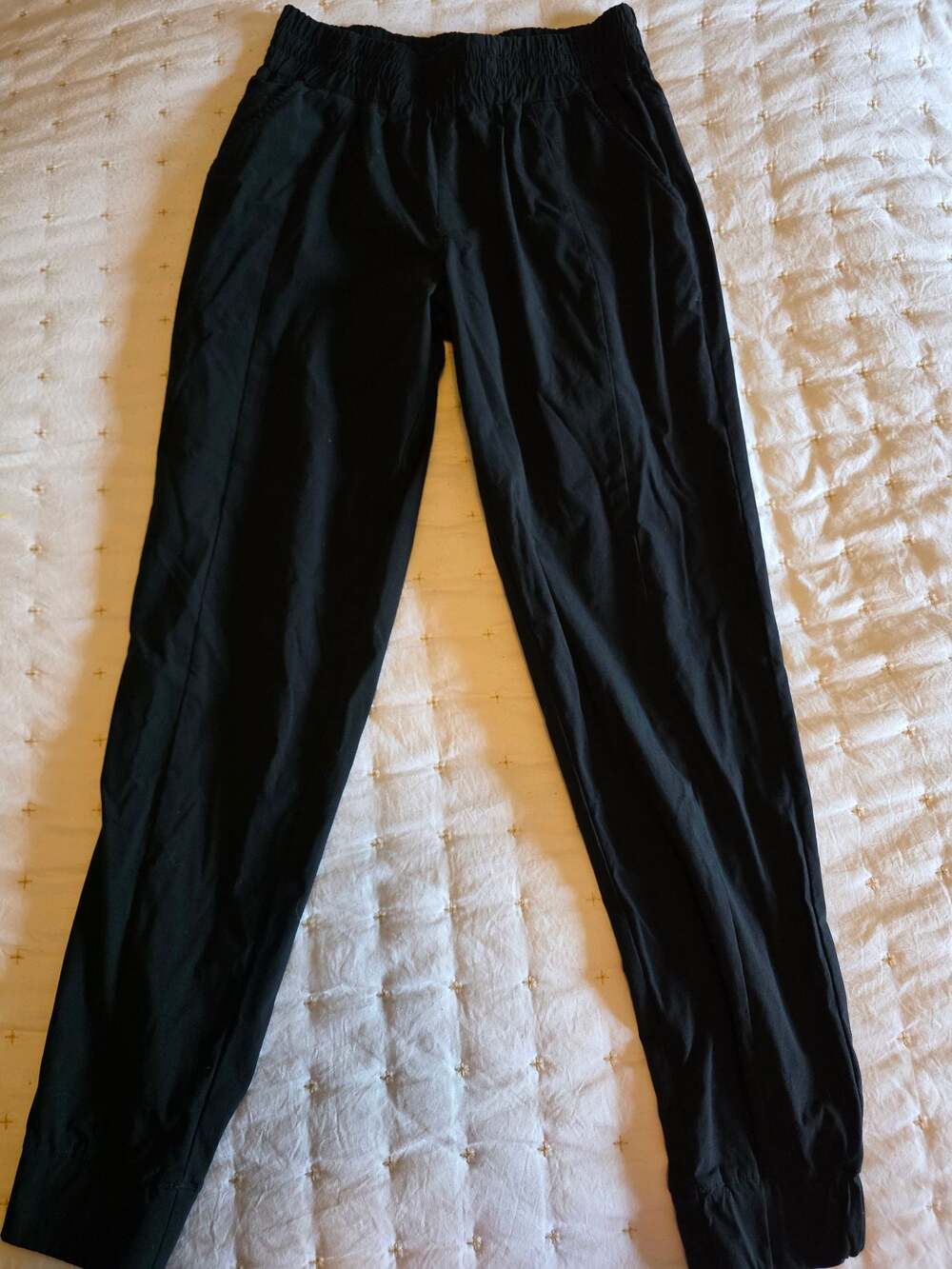 Columbia Sportswear Company Women's Lightweight Omni-Shade Hiking Jogger Pants